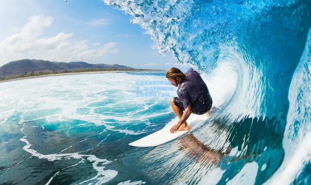 科莫主场5-1横扫都灵，阿达伊双响闪耀，巴图里纳锦上添花